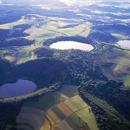 Luxus Seenaehe Schalkenmehren