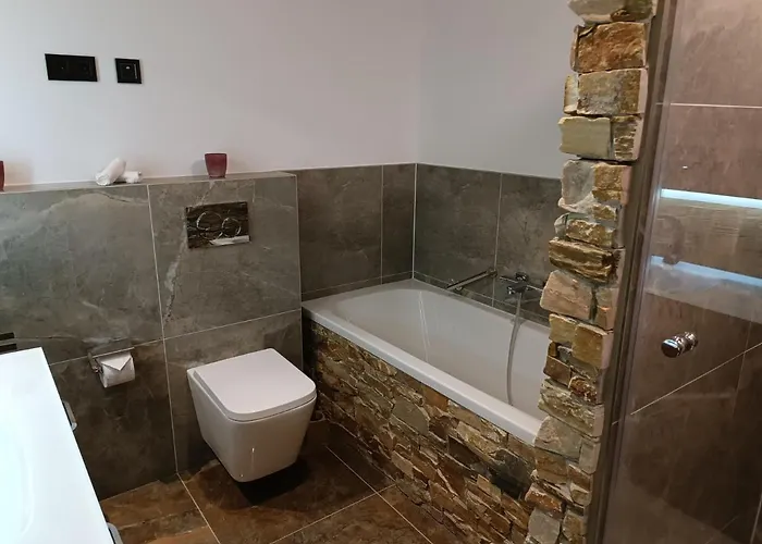 Luxus Seenaehe 公寓 *