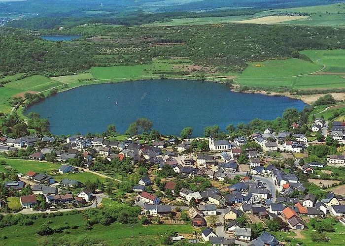 Luxus Seenaehe 公寓 *